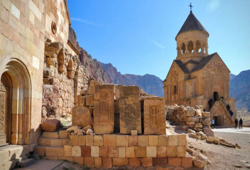 UK Spouse Visa British and Armenian  Yerevan , Gyumri , Vanadzor , Vagharshapat , Hrazdan , Abovyan , Kapan , Armavir , Gavar , Artashat